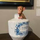 Singe Rhésus - carton peint - h 60 cm